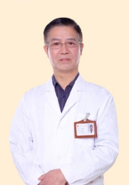 古桂雄 教授/博士生导师 国家健康科普第一批专家库成员 中华预防医学会儿童保健分会副主任委员 中国妇幼保健协会儿童早期发展专业委员会副主任委员